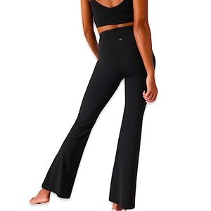 Athleta Women’s Athletic Black Elation Flare Wide Leg Legging Size Small petite